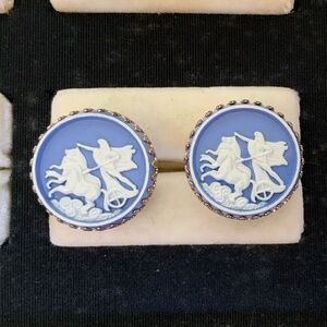 Vintage Cameo Trojan Warrior Chariot Cuff Links